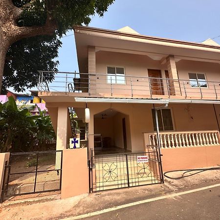 James Guesthouse Bogmalo Ngoại thất bức ảnh
