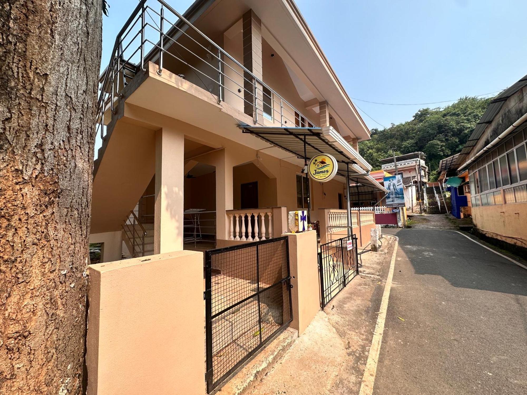 James Guesthouse Bogmalo Ngoại thất bức ảnh